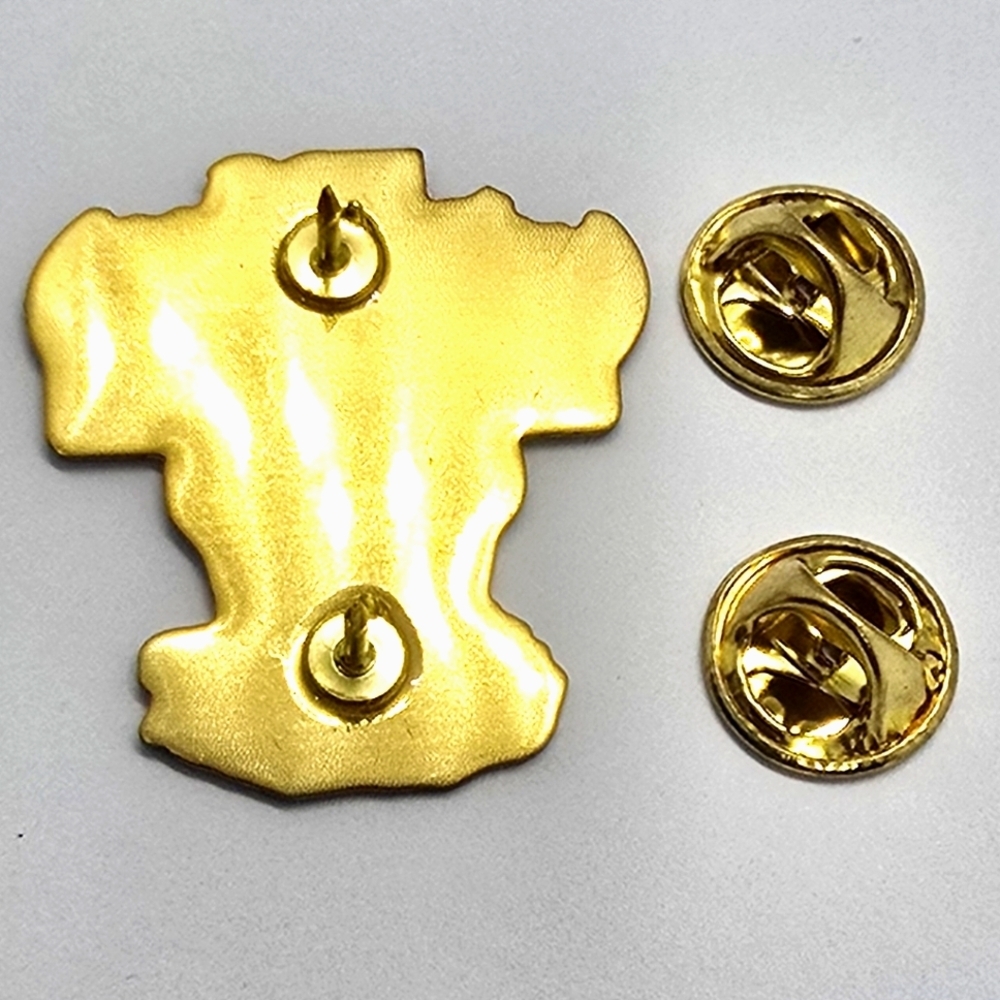 Sturgis Pin, Hog Skull Lapel Pin, 2000 - Picture 3 of 3